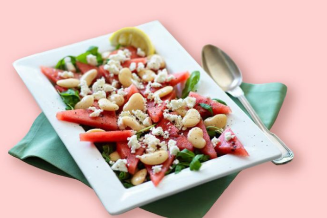 Receitas de Saladas Refrescantes e Nutritivas para o Verão